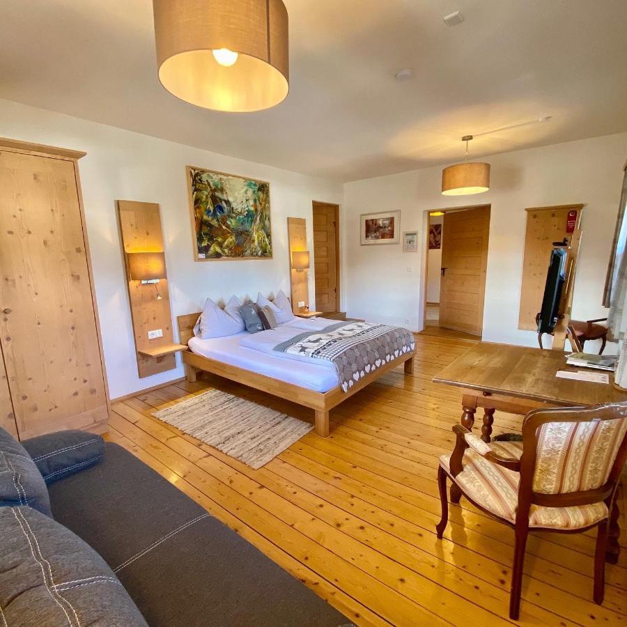 Hotel Landgasthof Alter Wirt フィッシュバッハウ エクステリア 写真